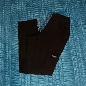 Jaanuu 8-Pocket Slim Cargo Scrubs - S